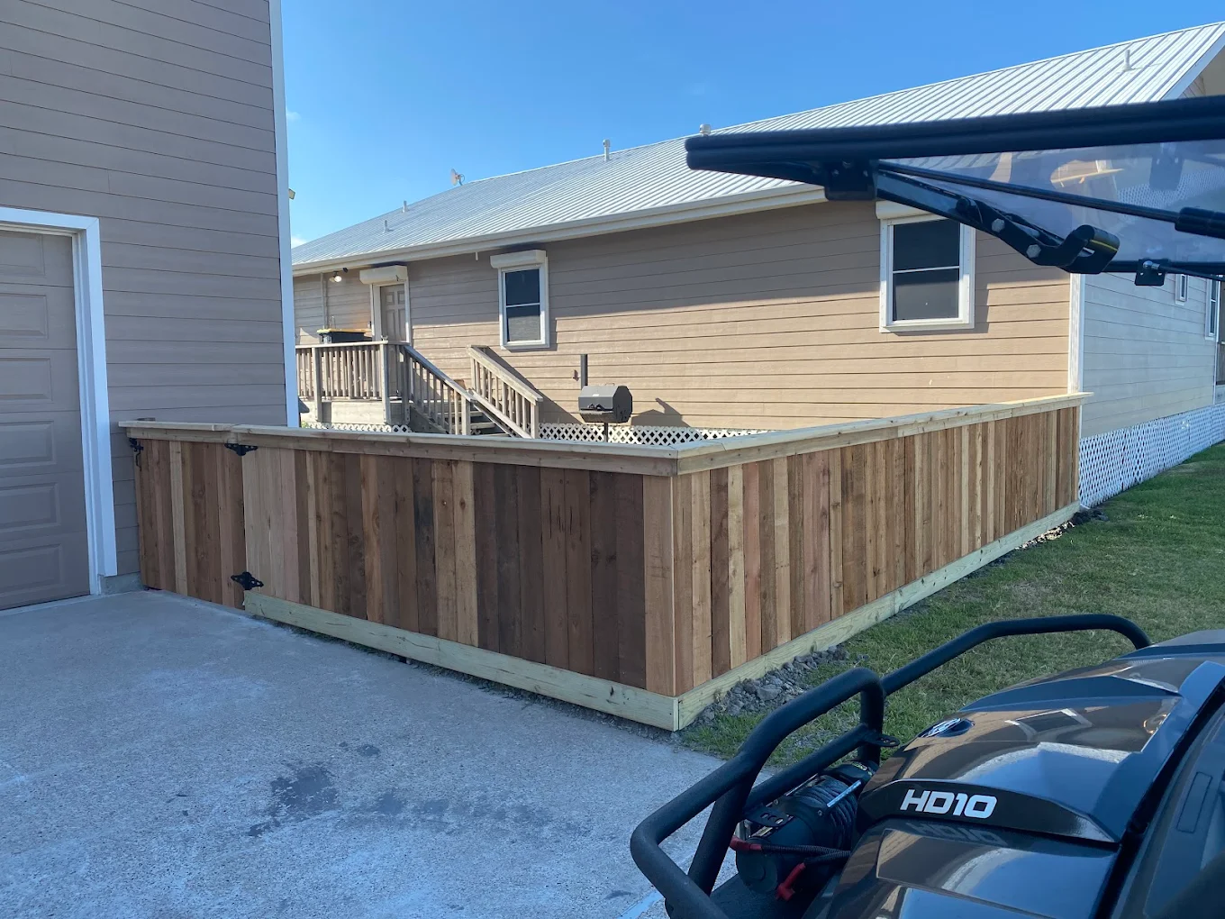 Cedar privacy fence in Victoria, TX